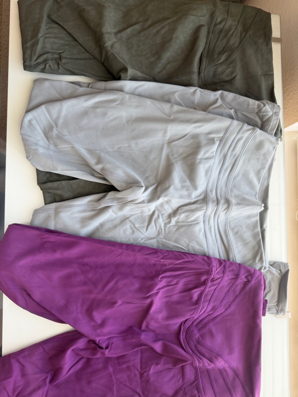 Set of 3 Women’s High-Waist Active Leggings - Purple, Light Gray & Olive print